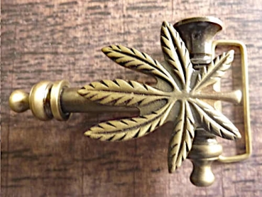 Buckle Gürtelschnalle mit Kiesel