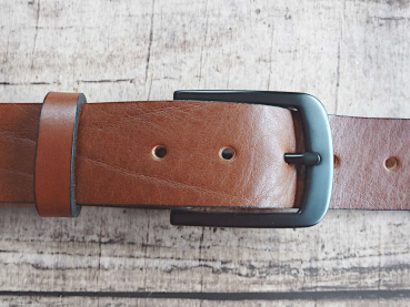 Preview: Edelstahl Gürtelschnalle/Schliesse silberfarben 40mm am Gürtel