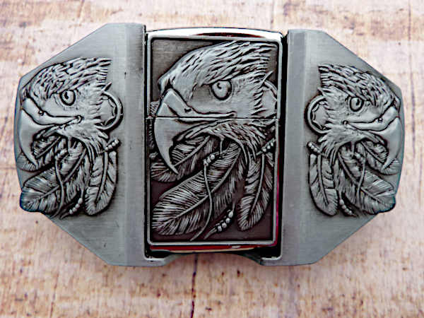 Buckle Gürtelschnalle Adler mit Feuerzeug