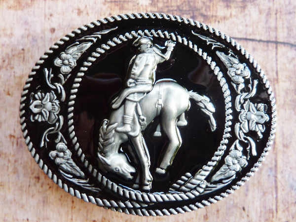 Buckle Gürtelschnalle Pferd mit Reiter