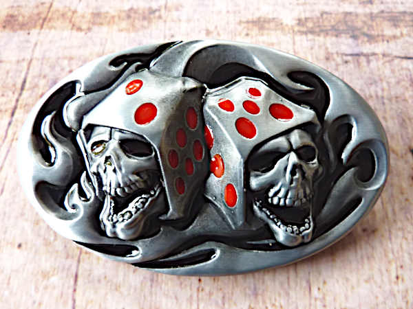 Buckle Gürtelschnalle Totenkopf & Würfel