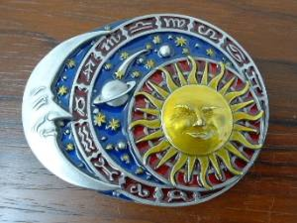 Buckle Gürtelschnalle Sonne Mond und Planeten