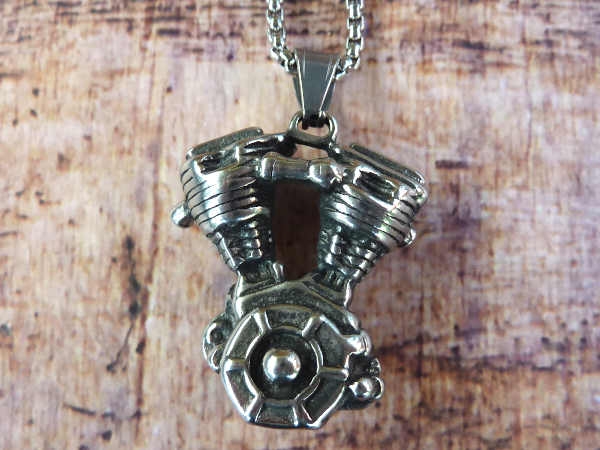 Biker Halskette Edelstahl 60cm V-Motor Motorblock