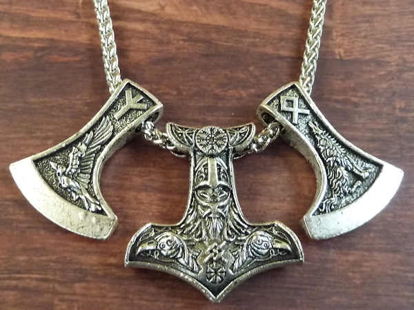 Thors Hammer mit Rabenköpfen Wikinger-Halskette Edelstahl 60cm