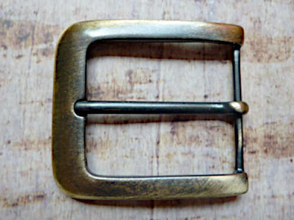 Gürtelschnalle messingfarben 40mm