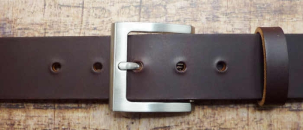 Gürtelschnalle/Schliesse 40mm am Gürtel