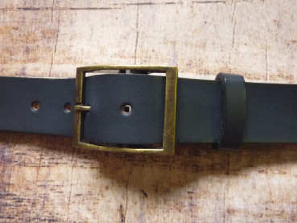 Gürtelschnalle/Schliesse 40mm am Gürtel