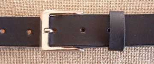 Rindsledergürtel 28mm schwarz
